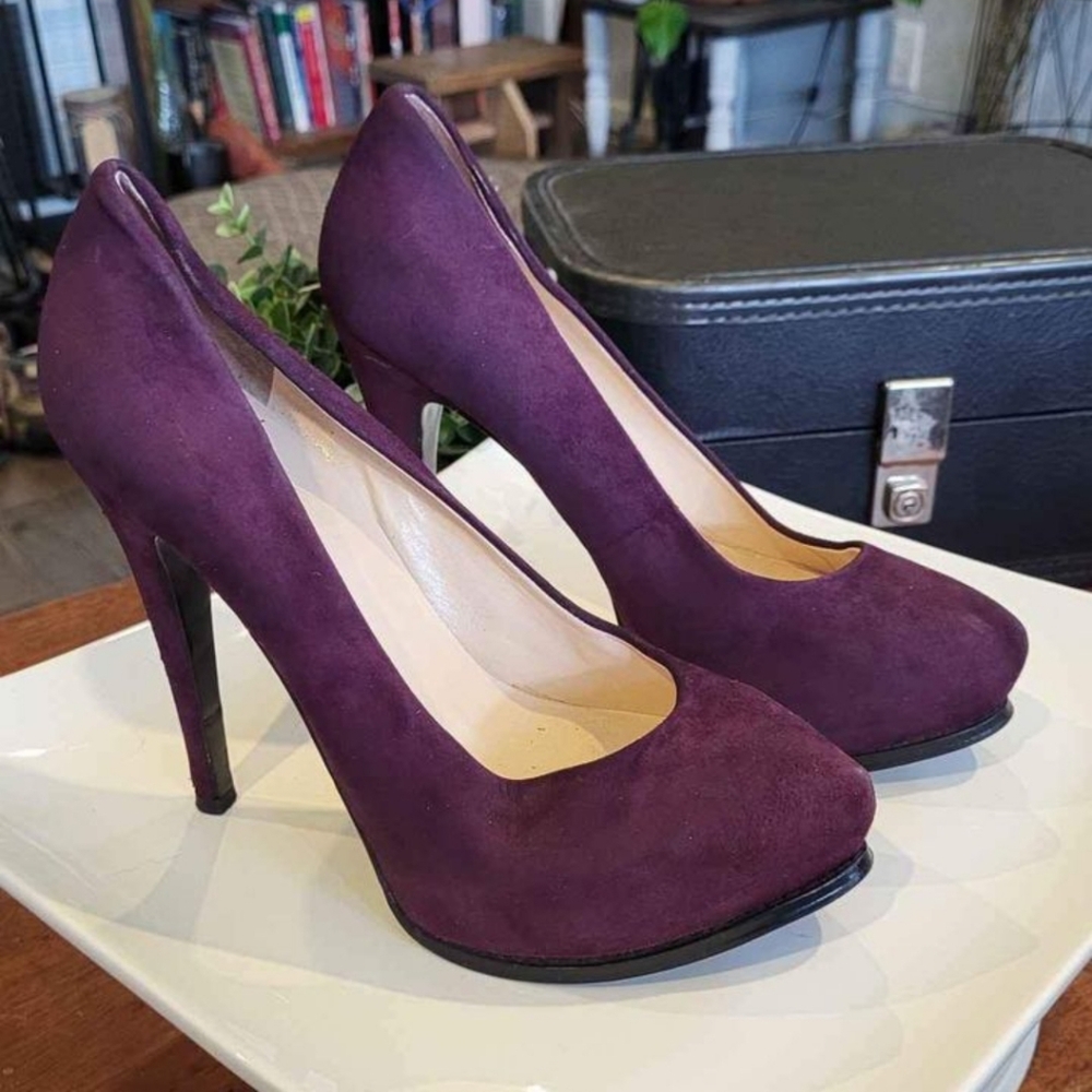 Guess Heels - Purple - Size 8